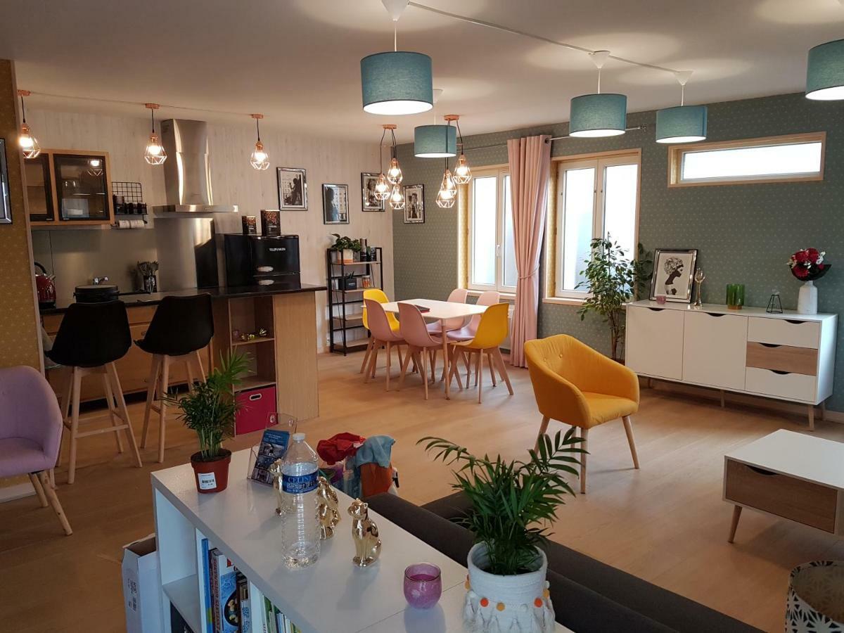 Ferienwohnung 221B Chic Et Colore !!! Châteauroux Exterior foto